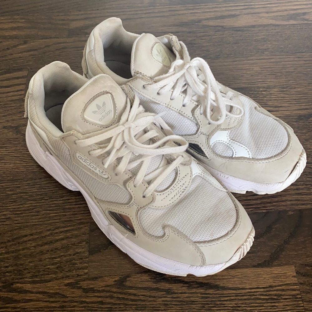 Adidas Originals Falcon Athletic Shoe 8W